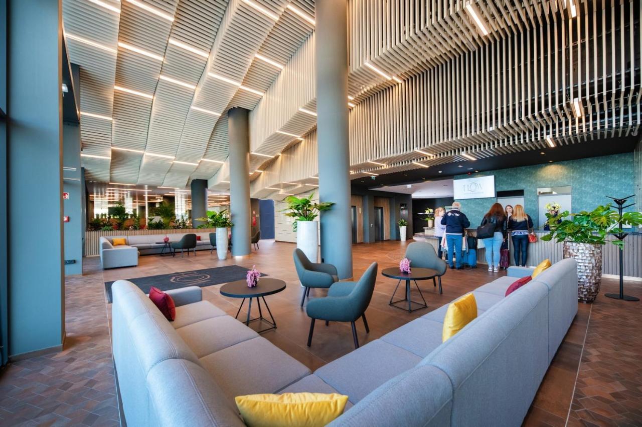 Flow Hotel & Conference Inárcs 外观 照片