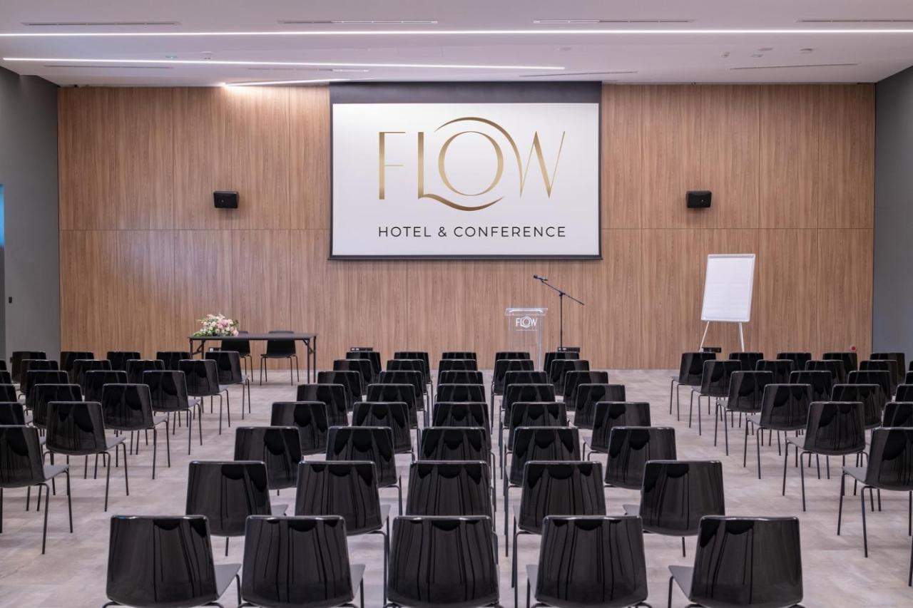 Flow Hotel & Conference Inárcs 外观 照片