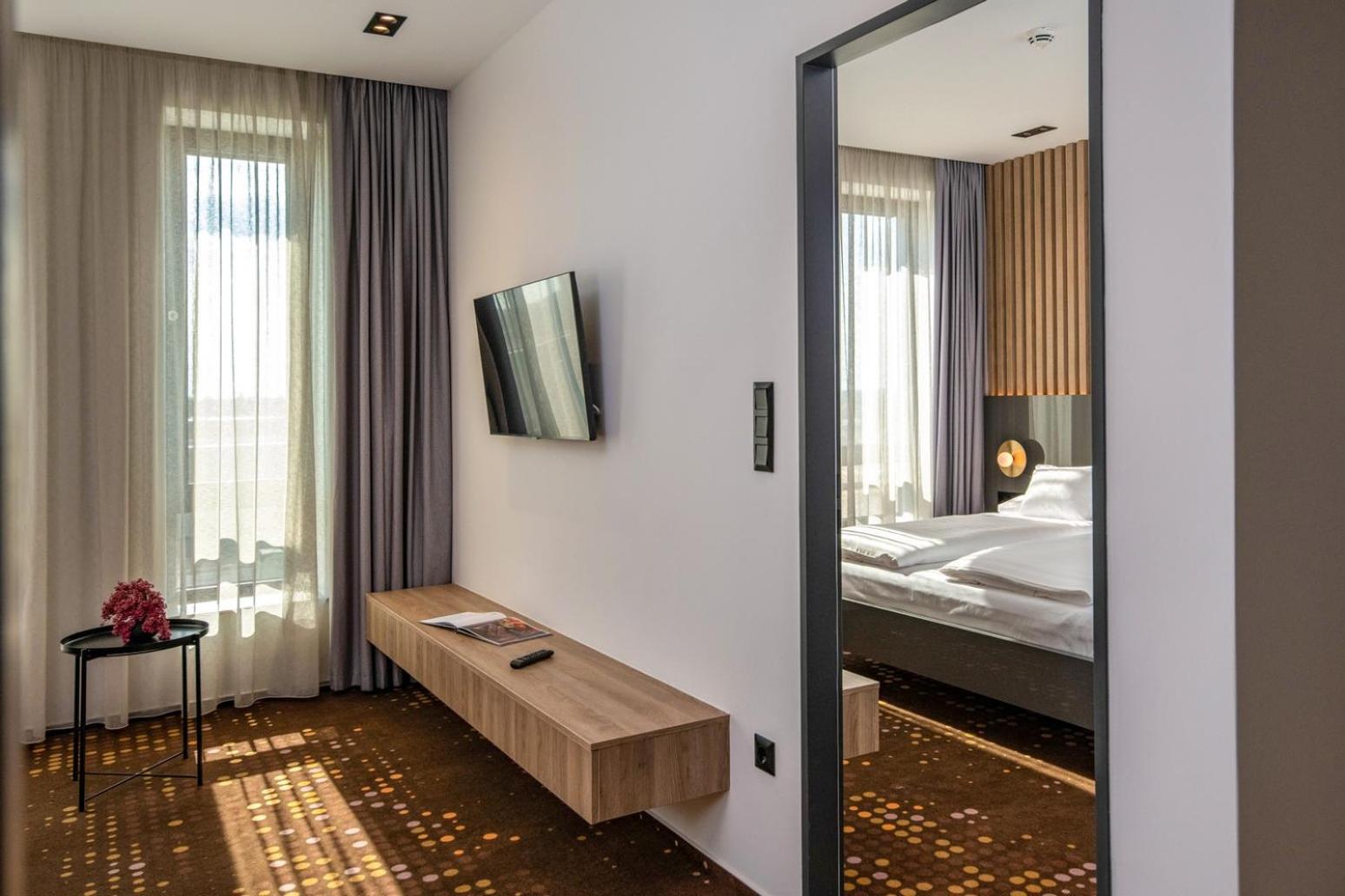 Flow Hotel & Conference Inárcs 外观 照片