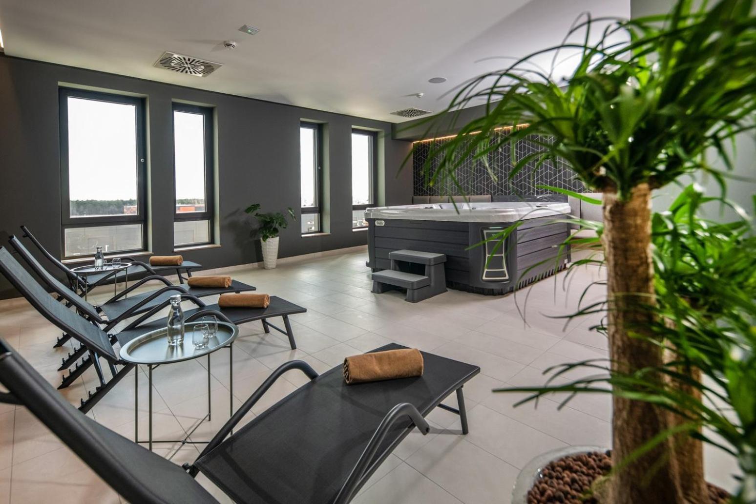 Flow Hotel & Conference Inárcs 外观 照片